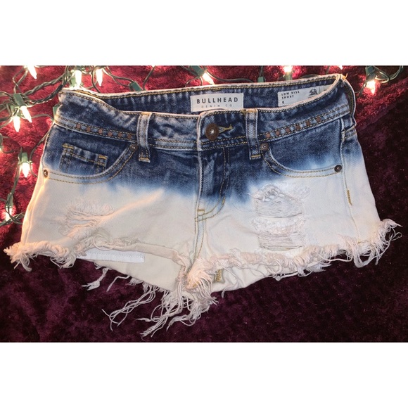 Bullhead Low Rise Shorts - Picture 1 of 4